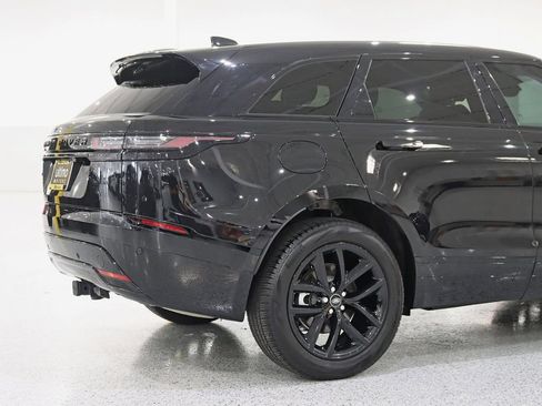 Used 2025 Land Rover Range Rover Velar Dynamic SE AWD/4WD image 10