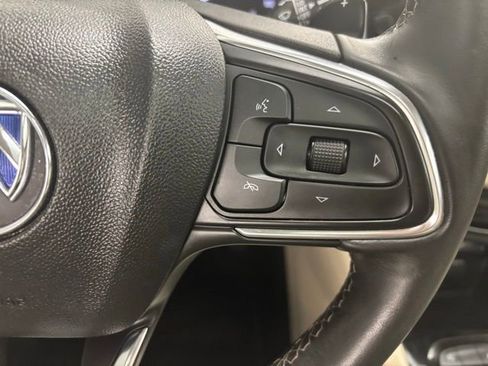 Used 2023 Buick Envision Avenir FWD image 35