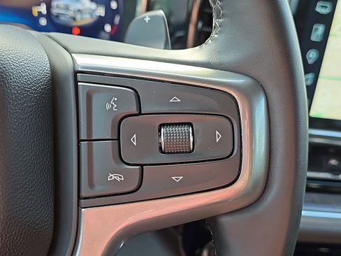 Certified 2025 Chevrolet Silverado 1500 LTZ w/ Technology Package image 20