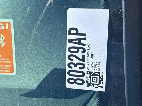 Used 2025 Honda Civic Sport image 3