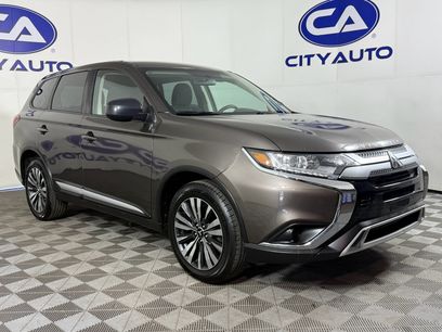 Used 2020 Mitsubishi Outlander ES