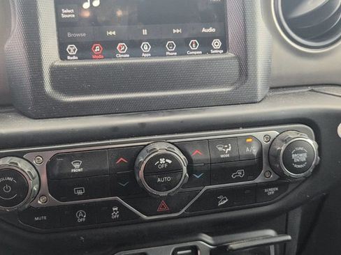 Used 2020 Jeep Wrangler Unlimited Sport AWD/4WD image 5