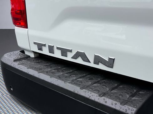 Used 2022 Nissan Titan S w/ S Utility Package AWD/4WD image 6