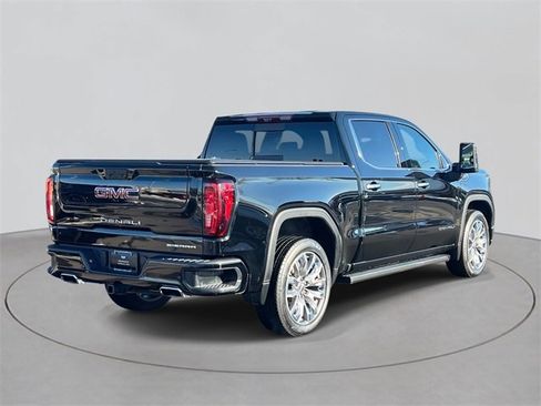 Used 2024 GMC Sierra 1500 Denali w/ Denali Reserve Package image 4