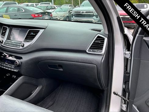 Used 2018 Hyundai Tucson Limited w/ Ultimate Package 02 FWD image 25