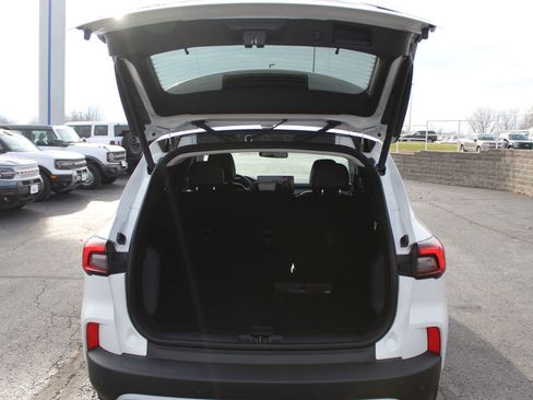 New 2026 Ford Escape Platinum image 17