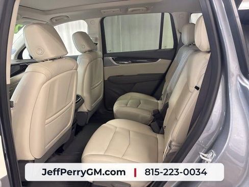 Used 2024 Cadillac XT6 Premium Luxury w/ Technology Package AWD/4WD image 27