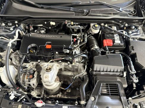 Used 2024 Honda Civic Sport image 26