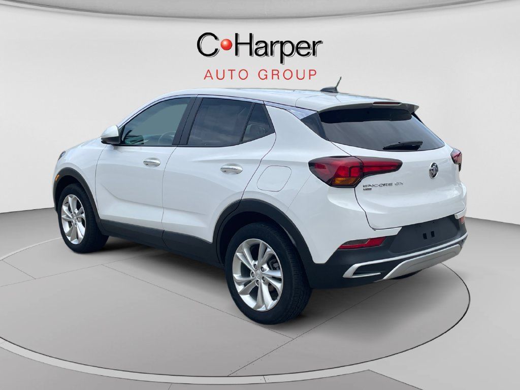 Used 2023 Buick Encore GX Preferred w/ Cold Weather Comfort Package AWD/4WD image 5