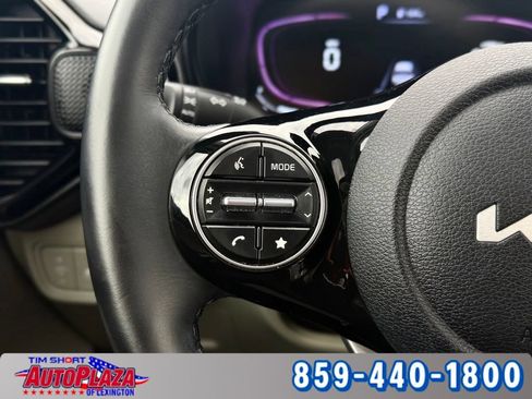 Used 2024 Kia Soul EX FWD image 19