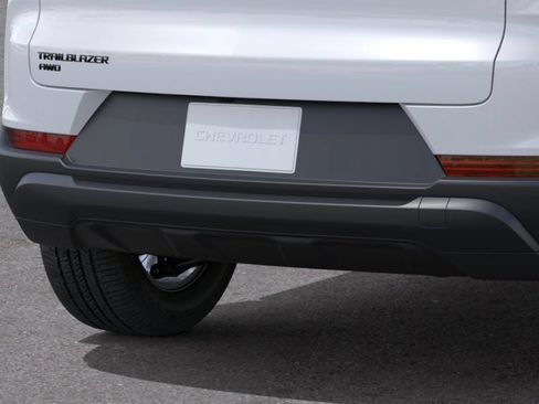 New 2026 Chevrolet TrailBlazer LS AWD/4WD image 14