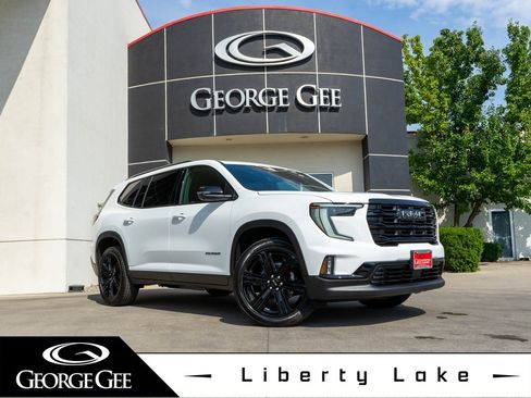 Used 2026 GMC Acadia Elevation w/ Black Edition image 1