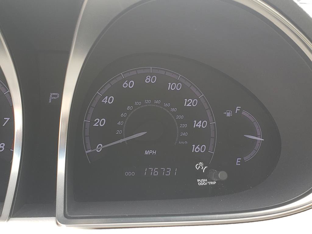 Used 2011 Toyota Avalon Limited FWD image 26