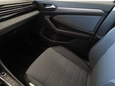 New 2026 Volkswagen Jetta SE image 20