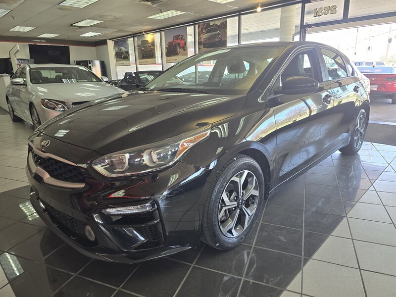 Used 2021 Kia Forte LXS FWD image 1