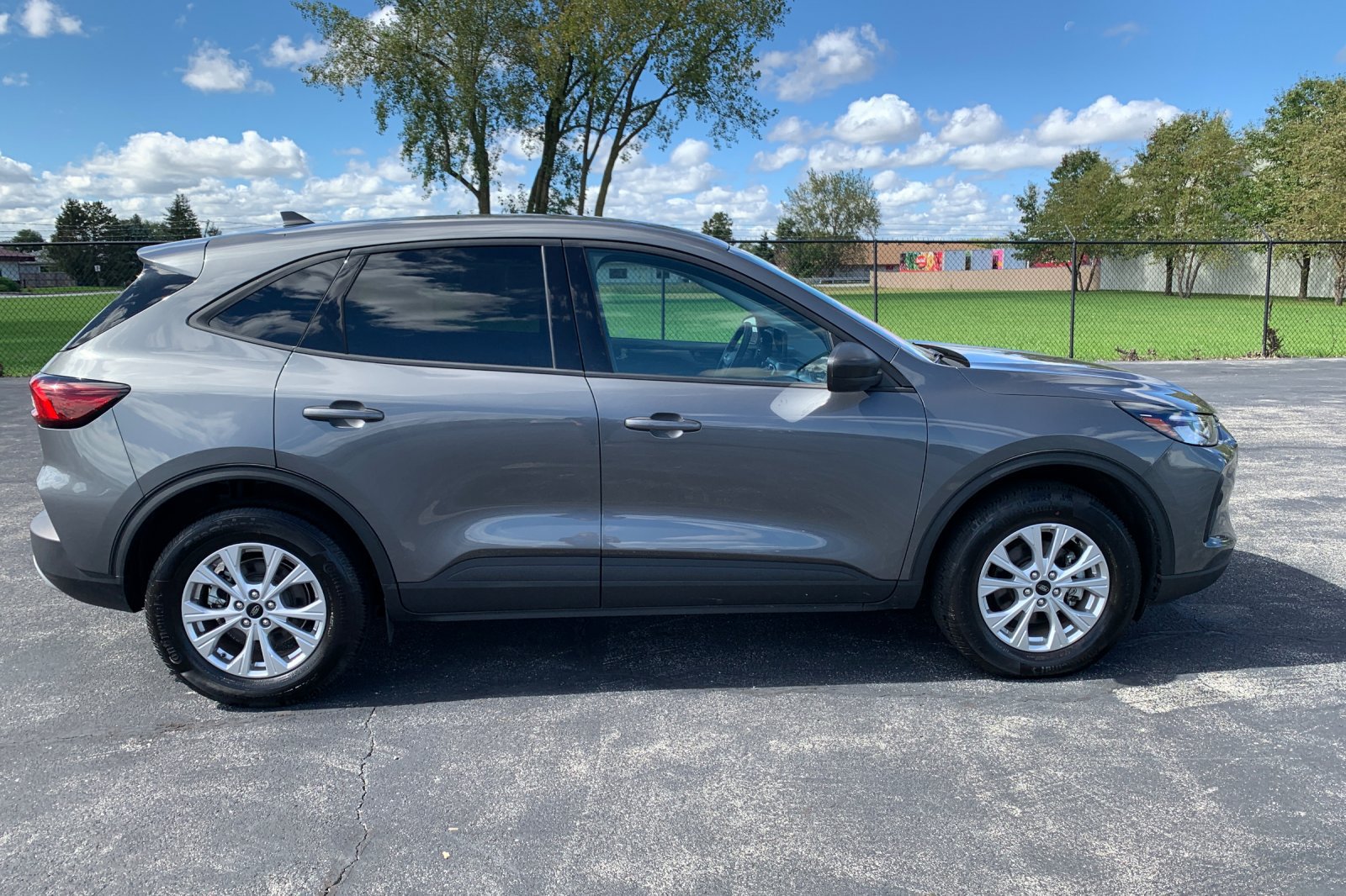 Used 2025 Ford Escape Active AWD/4WD image 42