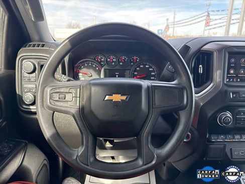 Used 2023 Chevrolet Silverado 1500 Custom image 14