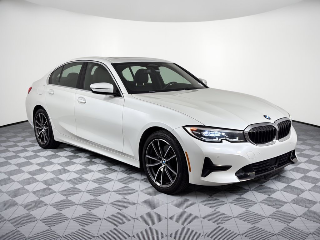 Used 2020 BMW 330i Sedan w/ Premium Package RWD image 7
