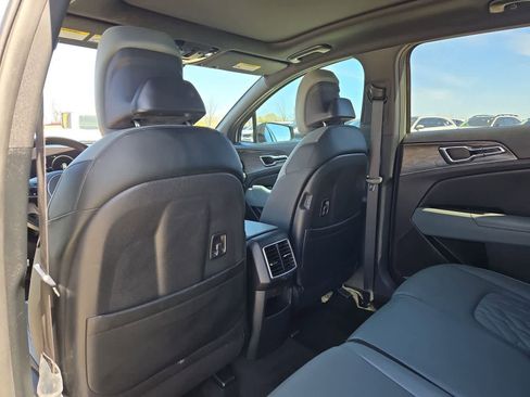 Used 2023 Kia Sportage X-Pro Prestige AWD/4WD image 16