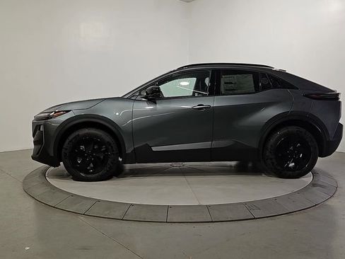 New 2026 Subaru Uncharted AWD image 2