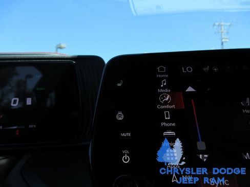 New 2025 Dodge Charger R/T w/ Sun & Sound Package image 15