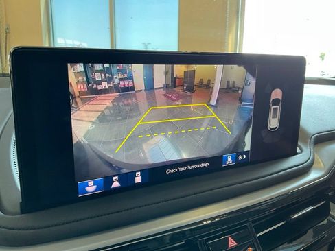 Certified 2026 Acura MDX SH-AWD w/ Technology Package image 18
