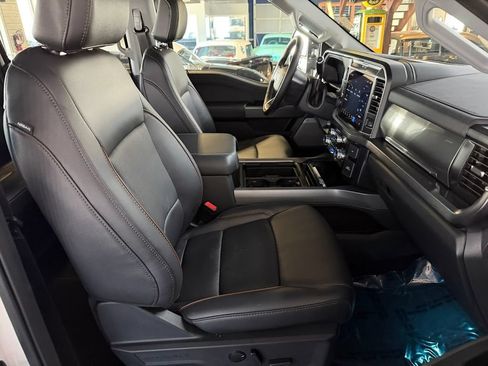 Used 2026 Ford F350 Lariat w/ Lariat Premium Package AWD/4WD image 13