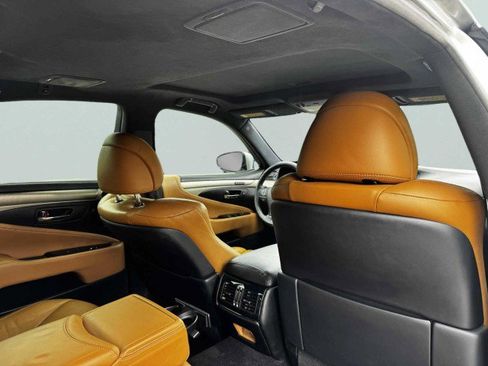 Used 2014 Lexus LS 460 image 48