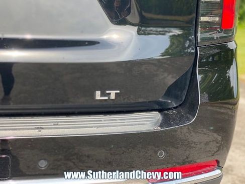 Used 2025 Chevrolet Tahoe LT AWD/4WD image 11