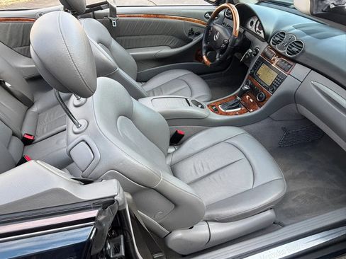Used 2006 Mercedes-Benz CLK 500 Cabriolet image 27
