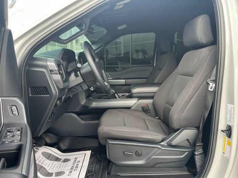 Used 2026 Ford F150 XLT w/ XLT Black Appearance Package AWD/4WD image 13