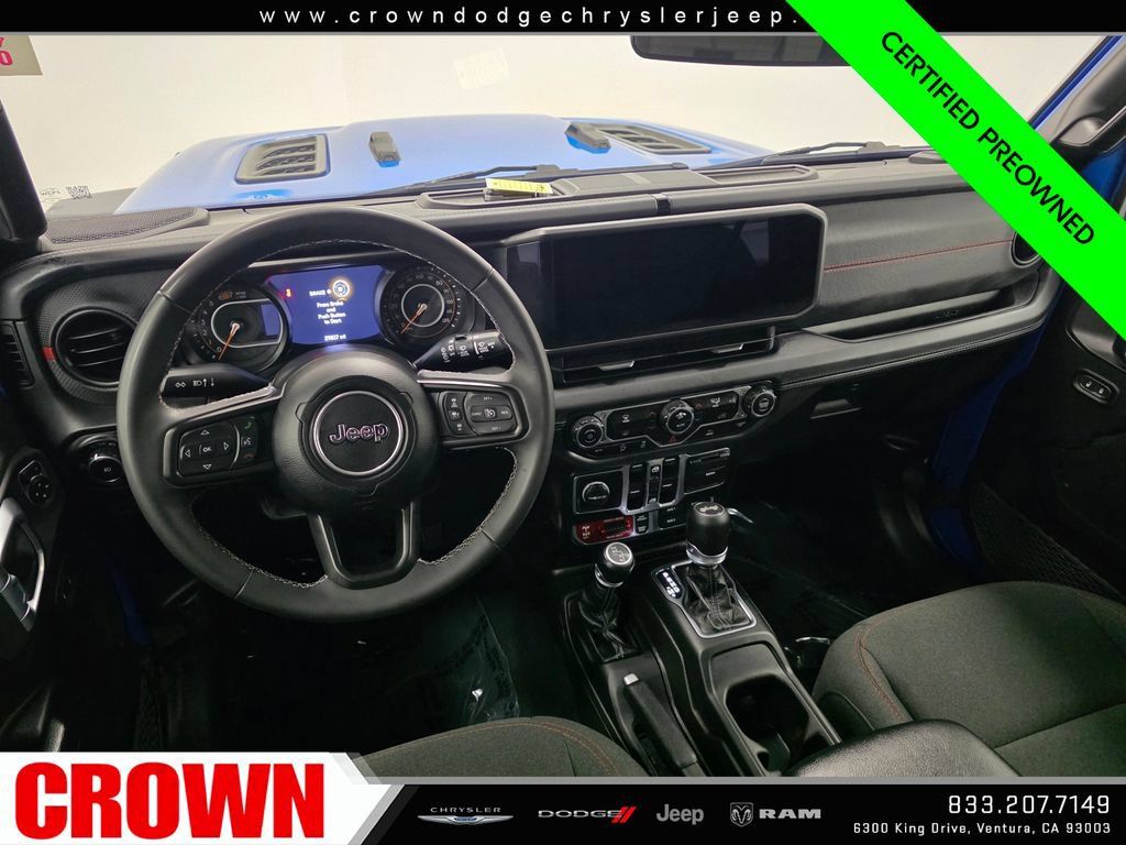 Certified 2025 Jeep Wrangler Unlimited Rubicon AWD/4WD image 18