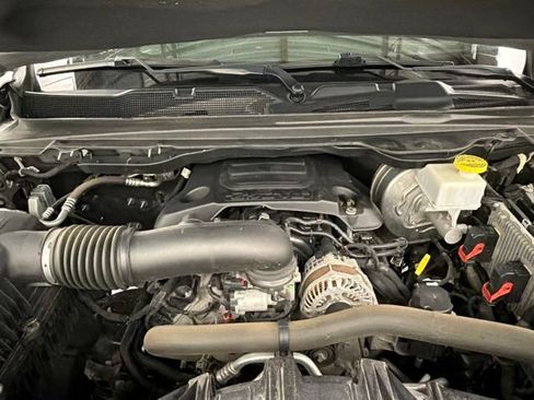 Used 2022 RAM 1500 Laramie AWD/4WD image 33