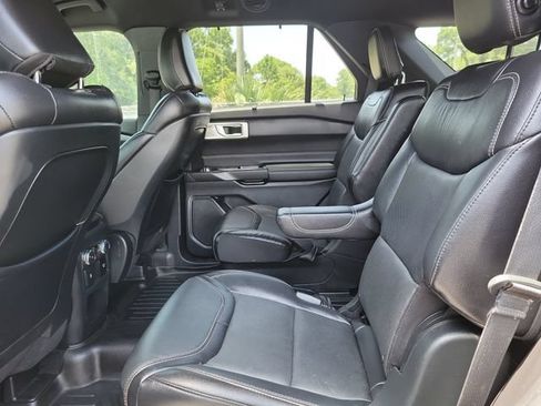 Used 2020 Ford Explorer ST w/ ST Street Pack AWD/4WD image 11