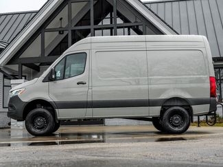 New 2026 Mercedes-Benz Sprinter 2500 video 3