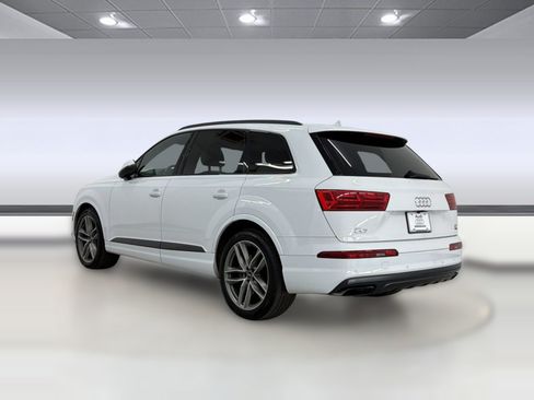 Used 2017 Audi Q7 3.0T Prestige w/ Prestige Package AWD/4WD image 3