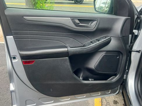 Used 2023 Ford Escape Active FWD image 11