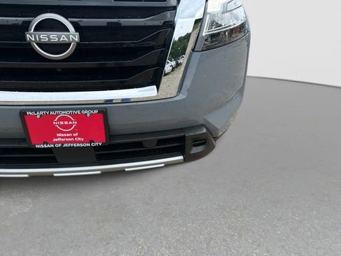 Used 2023 Nissan Pathfinder Platinum AWD/4WD image 10