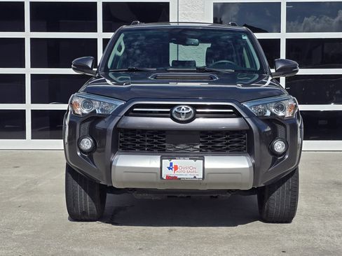 Used 2020 Toyota 4Runner TRD Off-Road Premium AWD/4WD image 7