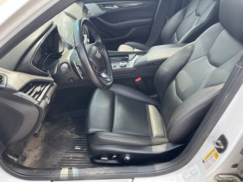 Used 2022 Cadillac CT5 V w/ LPO, ONYX Package AWD/4WD image 9