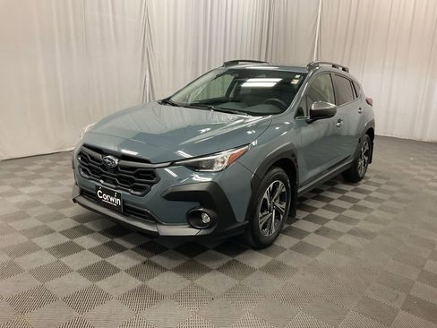 Used 2024 Subaru Crosstrek 2.0i Premium AWD/4WD image 5
