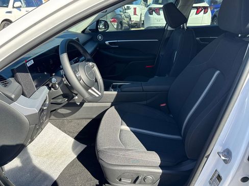 New 2026 Hyundai Sonata SEL image 9