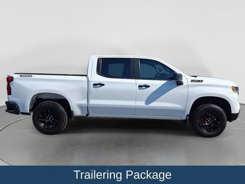 Used 2023 Chevrolet Silverado 1500 LT Trail Boss AWD/4WD image 9