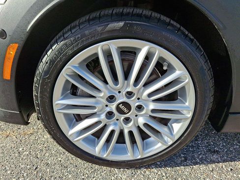 Used 2024 MINI Cooper S image 9