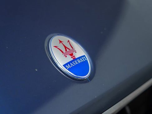 Used 2018 Maserati Levante S GranSport image 15