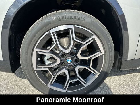 Used 2025 BMW X1 xDrive28i w/ Convenience Package image 14