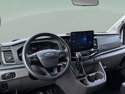 Used 2024 Ford Transit 350 XLT image 34