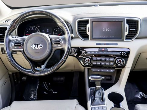 Used 2018 Kia Sportage EX w/ EX Technology Package image 21