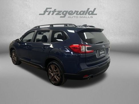 Certified 2025 Subaru Ascent Bronze Edition w/ Popular Package #2 image 3