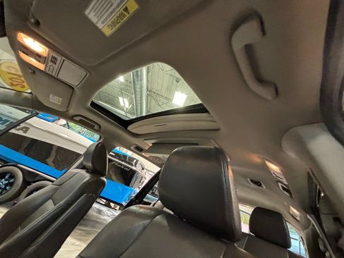 Used 2015 Honda Odyssey Touring image 13